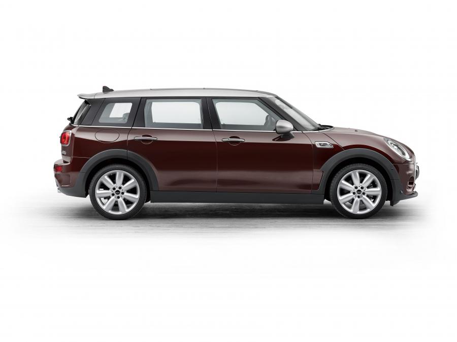  Mini Cooper S Clubman 2015 года  (фото 19 из 29)